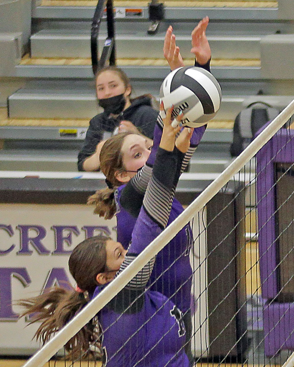 Elko at Spring Creek Volleyball 85.jpg